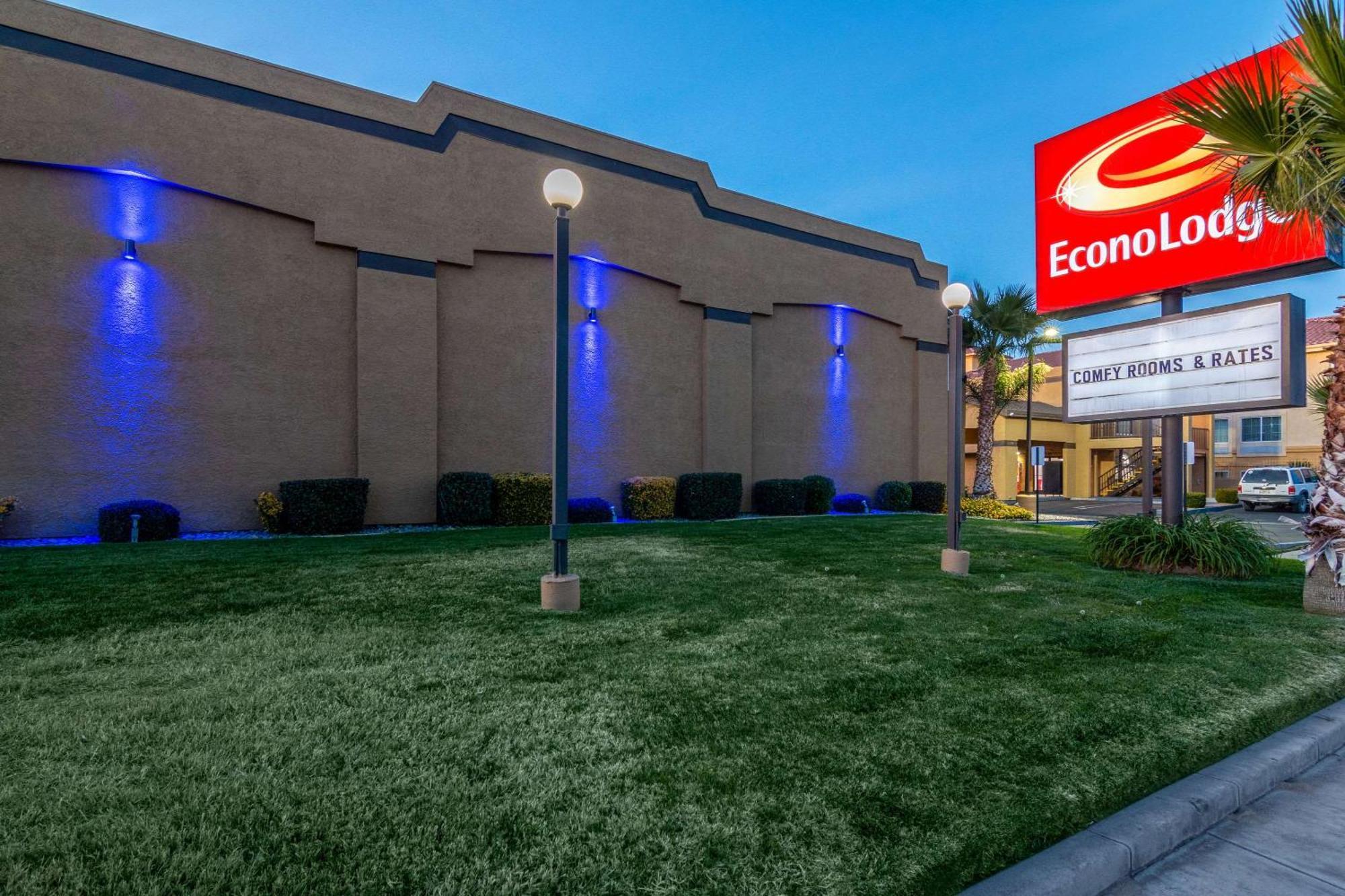 Econo Lodge Hesperia - Victorville I-15 Экстерьер фото