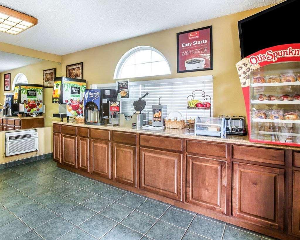 Econo Lodge Hesperia - Victorville I-15 Ресторан фото